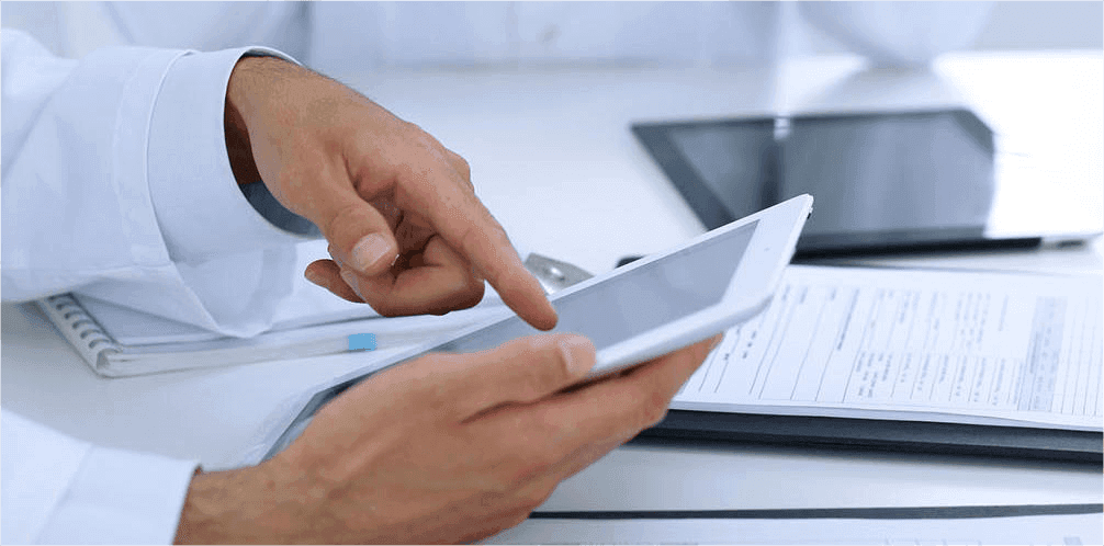 Pourquoi une évaluation efficace des risques de conformité à l'HIPAA est cruciale pour sécuriser les PHI